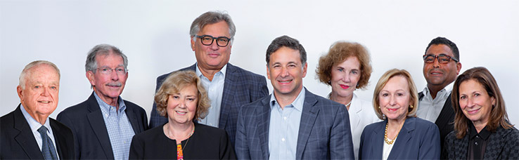 [MISSING IMAGE: ph_trustees-4c.jpg]