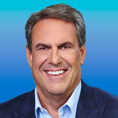 05 439032-1_photo_headshot_ReussM.jpg