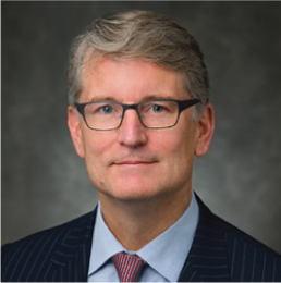 [MISSING IMAGE: ph_jamestaylor4c.jpg]