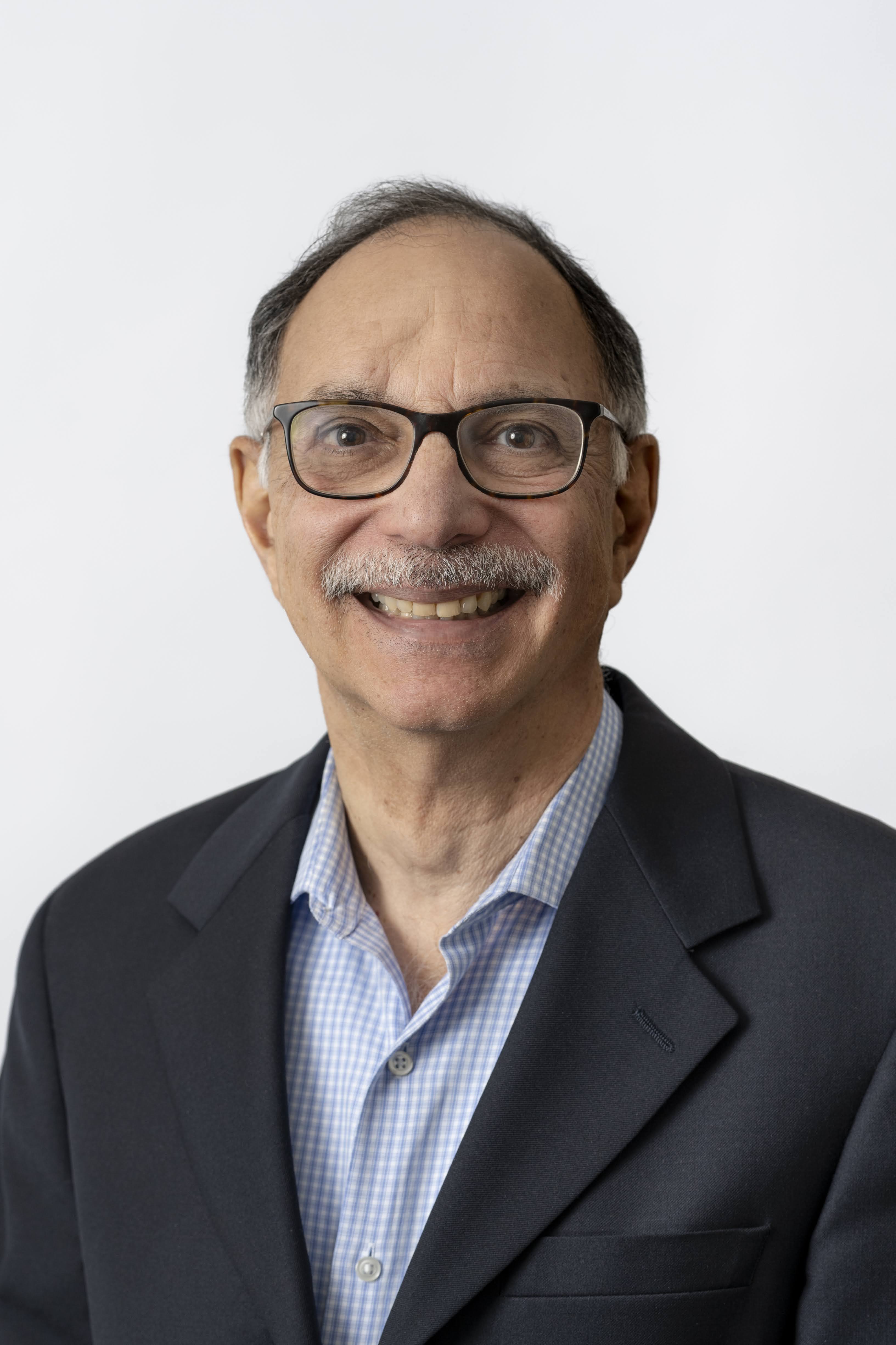 Toos N. Daruvala.jpg