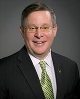 [MISSING IMAGE: ph_ericpillmore-4clr.jpg]