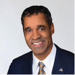 [MISSING IMAGE: ph_benjamincdusternew-4c.jpg]