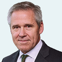 [MISSING IMAGE: ph_tonysatterthwaite-4clr.jpg]