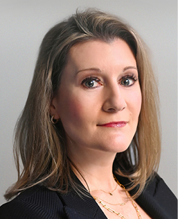 05 PRO013418_photo_Executive3.jpg