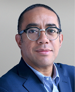 05 PRO013418_photo_Executive4.jpg