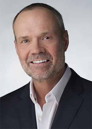 [MISSING IMAGE: ph_kennethyoung-4c.jpg]