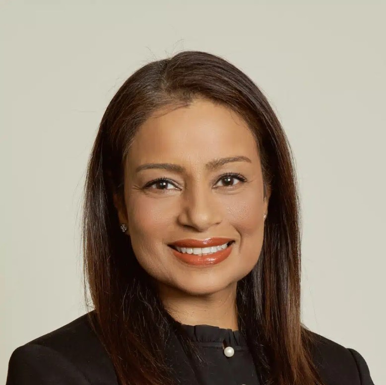 Farha Aslam.jpg