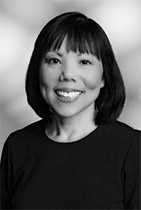 [MISSING IMAGE: ph_janetwong-bw.jpg]