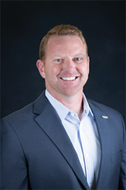 [MISSING IMAGE: ph_shelbyfietz-4c.jpg]