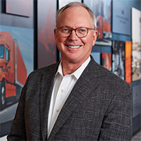 [MISSING IMAGE: ph_robknight-4c.jpg]