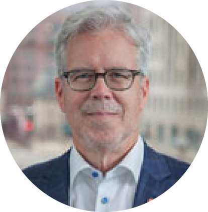 [MISSING IMAGE: ph_robertoherencia-4clr.jpg]