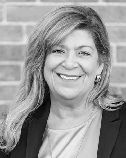 [MISSING IMAGE: ph_junesyoungs-bw.jpg]