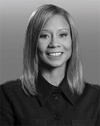 [MISSING IMAGE: ph_lisaharris-bwlr.jpg]