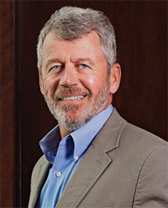 [MISSING IMAGE: ph_peterjkight-4clr.jpg]