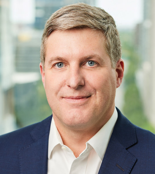 [MISSING IMAGE: ph_randyhaugh-4c.jpg]