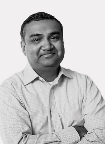 [MISSING IMAGE: ph_nealmohan-bw.jpg]