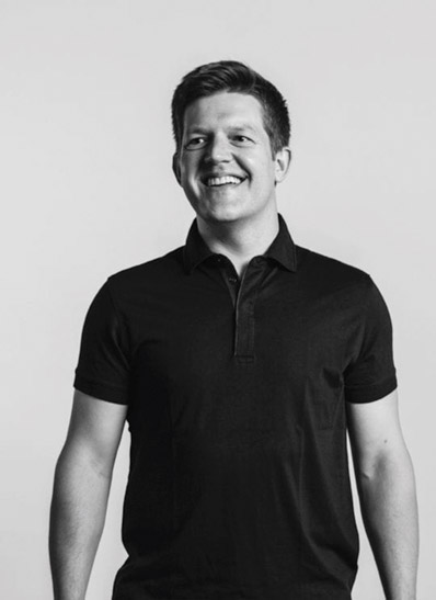 [MISSING IMAGE: ph_roelofbotha-bw.jpg]