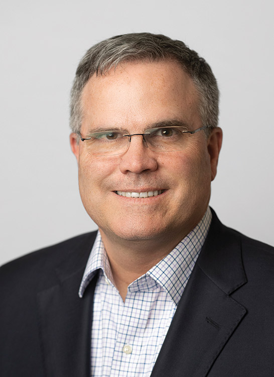 [MISSING IMAGE: ph_christopherpledger-4clr.jpg]