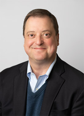 [MISSING IMAGE: ph_patrickkruczek-4c.jpg]