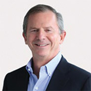 [MISSING IMAGE: ph_stephenmclean-4clr.jpg]