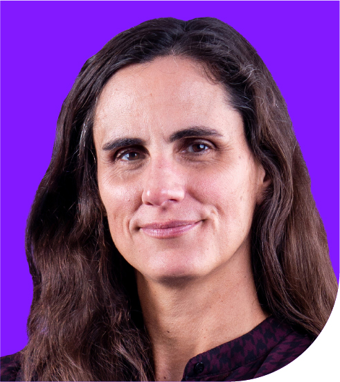 executive_claudia.jpg