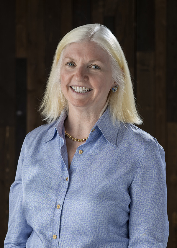 Liz Lempres_Color.jpg