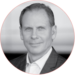 [MISSING IMAGE: ph_martinschroeter-bw.jpg]