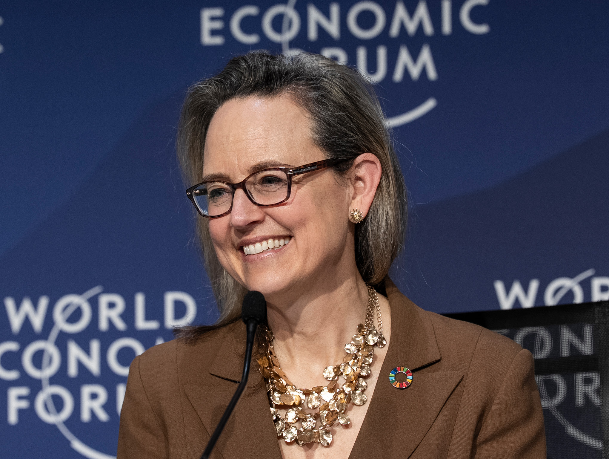 05_CRCL_Corporate Impact Highlights photo 1.jpg