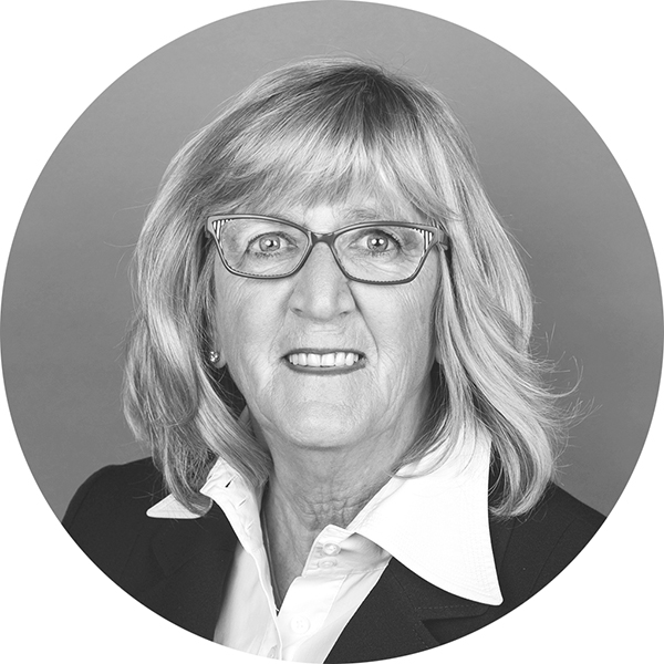 Patti Moss Round.jpg